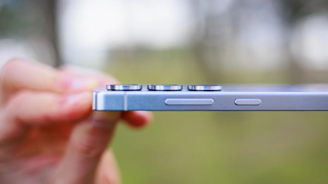 Samsung S26, prvi renderi