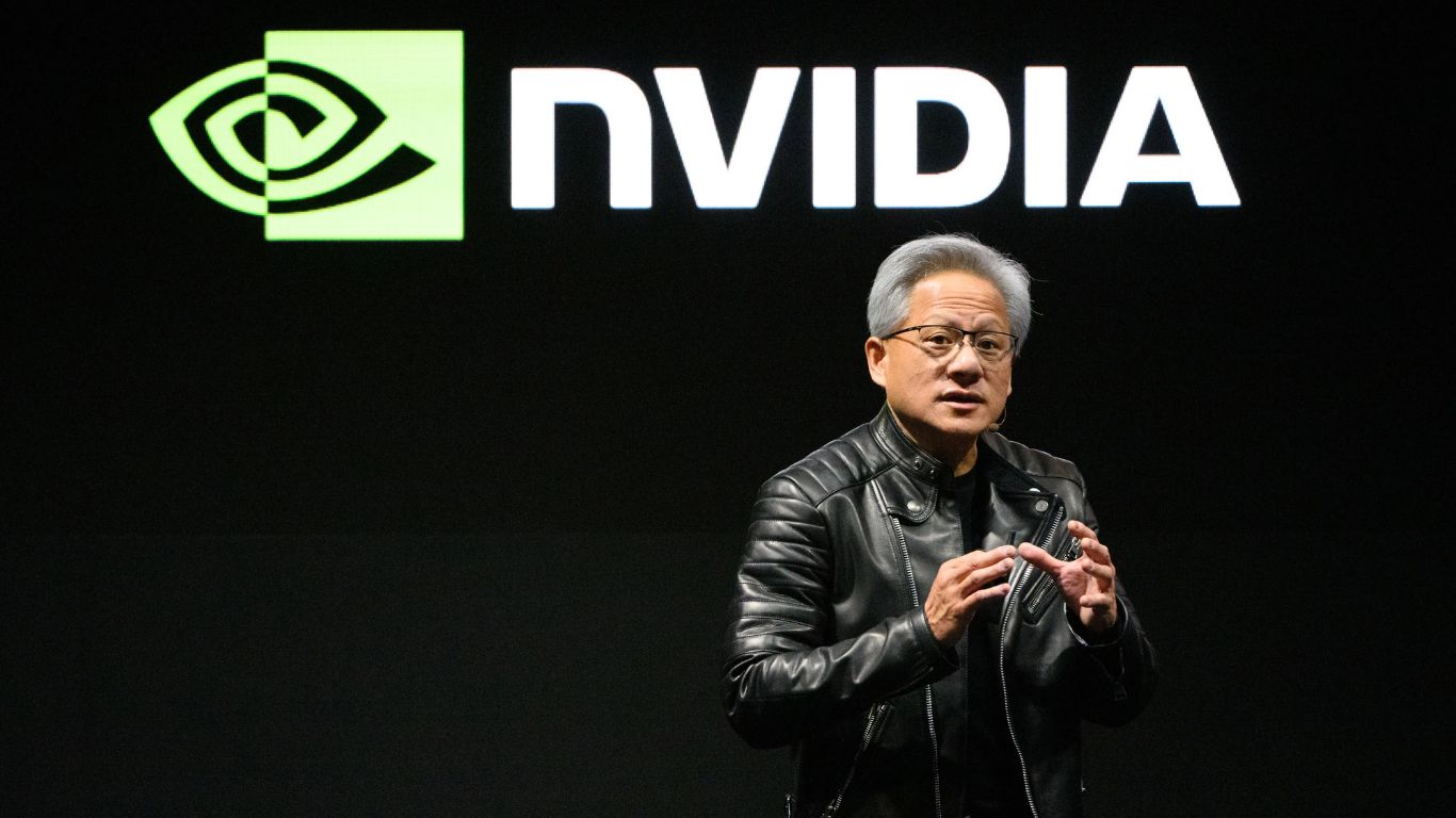 Direktor Nvidije Jensen Huang tokom govora o veštačkoj inteligenciji