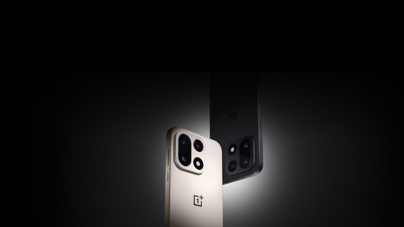 OnePlus telefoni sa logom na poleđini